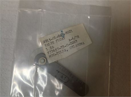 68A550663-2017 (PN) VALVE FLOAT, FOR F-15 AIRCRAFT, NS/NOS, FACTORY PACKED